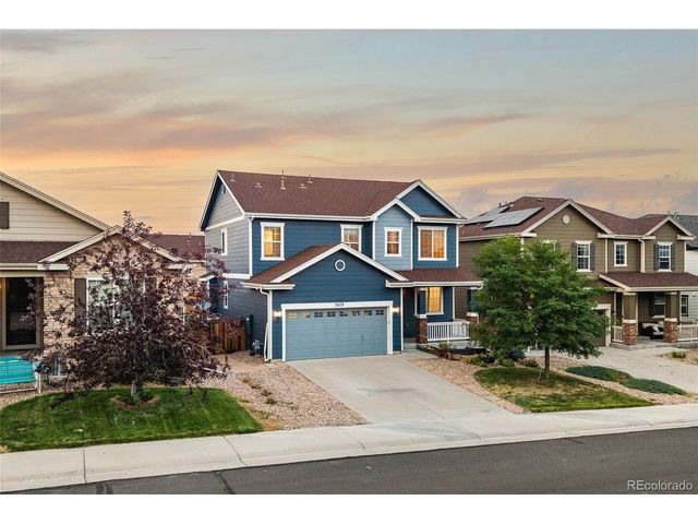 7679 Blue Water Dr, Castle Rock, CO 80108