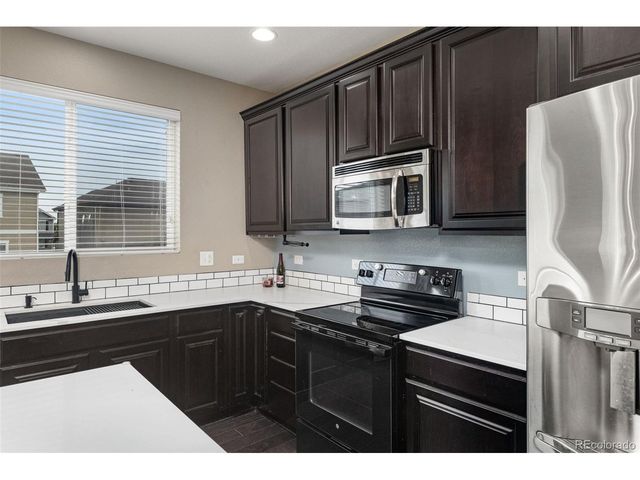 7679 Blue Water Dr, Castle Rock, CO 80108