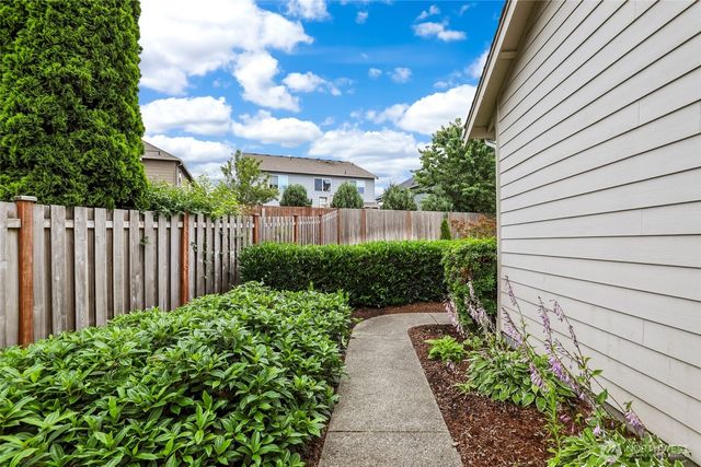 19019 104th Avenue E, Puyallup, WA 98374
