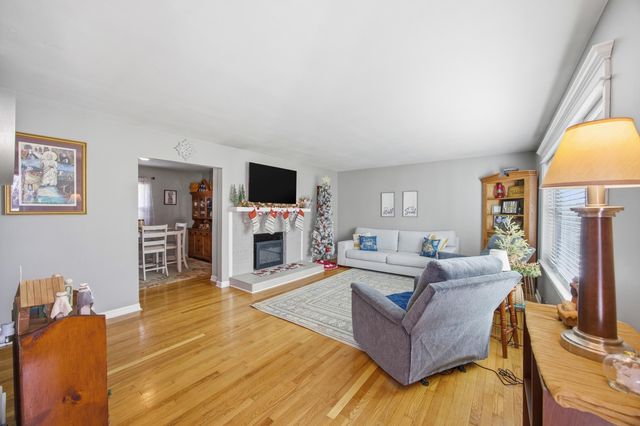 385 Main Street, Salvisa, KY 40372