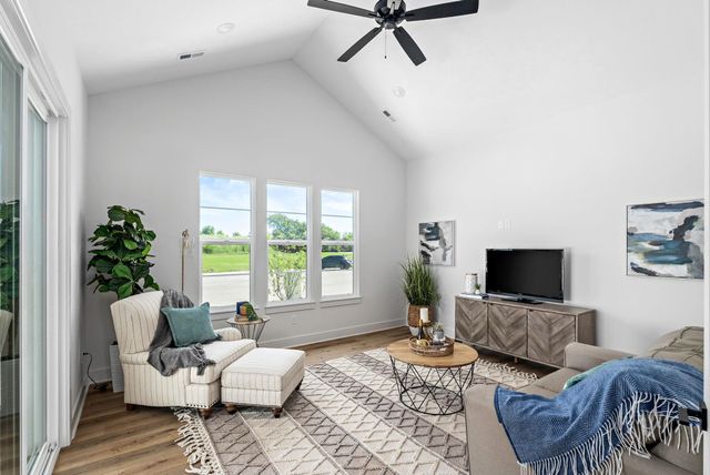 4622 W Emerald Bay Ct, Wichita, KS 67205