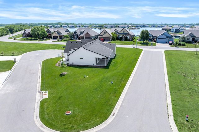 4622 W Emerald Bay Ct, Wichita, KS 67205