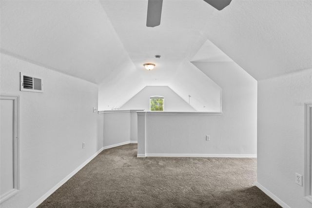 5611 BIDWELL PARKWAY 204, Sarasota, FL 34233