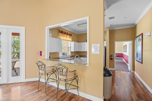 5611 BIDWELL PARKWAY 204, Sarasota, FL 34233