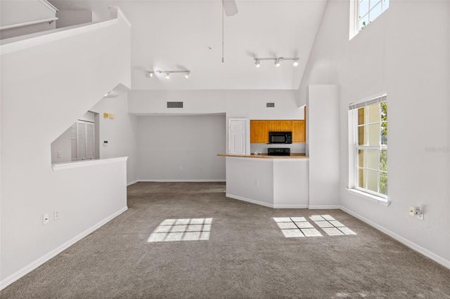 5611 BIDWELL PARKWAY 204, Sarasota, FL 34233