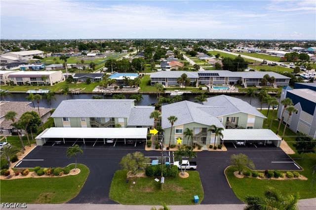 1409 SE 46th LN 105, Cape Coral, FL 33904