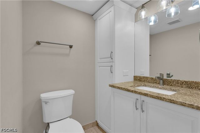 1409 SE 46th LN 105, Cape Coral, FL 33904