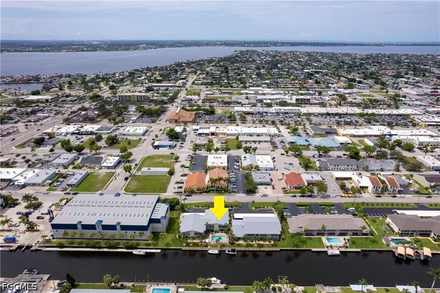 1409 SE 46th LN 105, Cape Coral, FL 33904