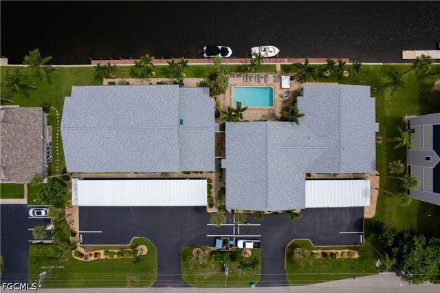 1409 SE 46th LN 105, Cape Coral, FL 33904
