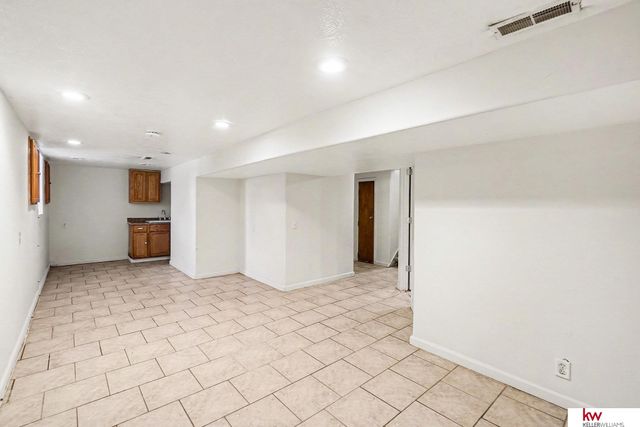 2553 Pratt Street, Omaha, NE 68111