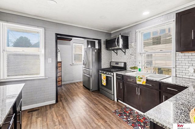 2553 Pratt Street, Omaha, NE 68111