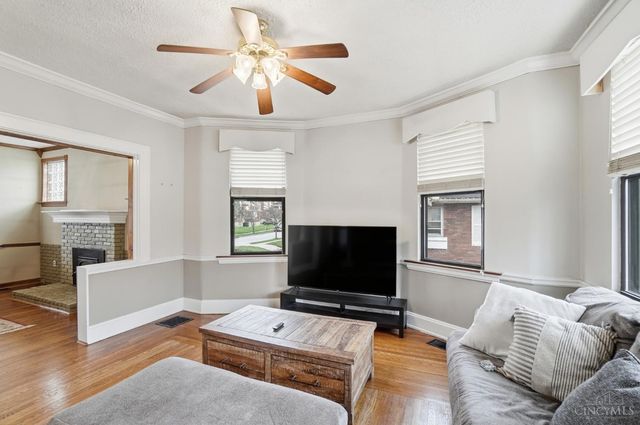 1075 Coronado Avenue, Cincinnati, OH 45238