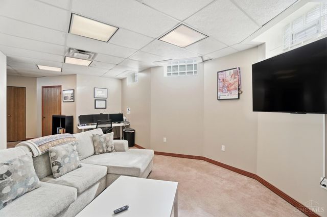 1075 Coronado Avenue, Cincinnati, OH 45238