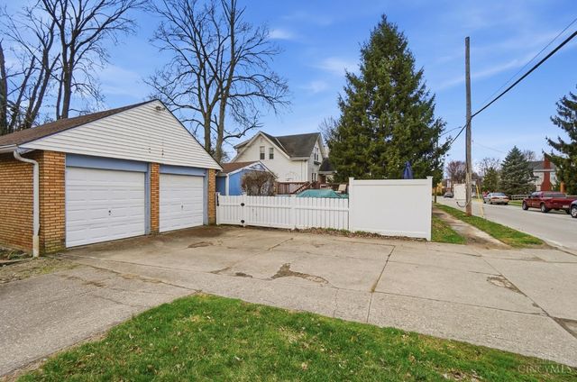 1075 Coronado Avenue, Cincinnati, OH 45238