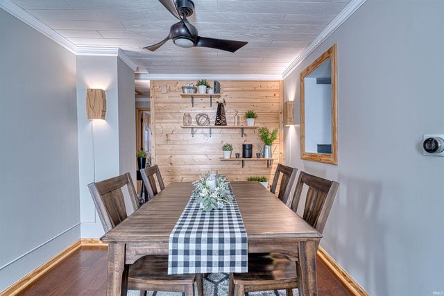 220 S Tekoppel Avenue, Evansville, IN 47712