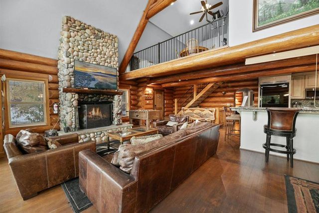 488 Starlight Circle, Big Bear, CA 92315