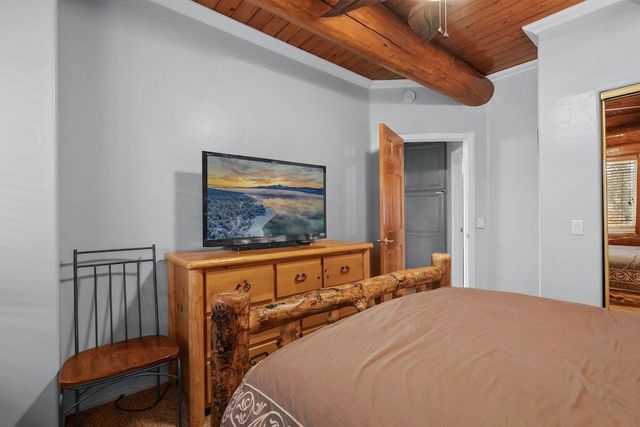 488 Starlight Circle, Big Bear, CA 92315