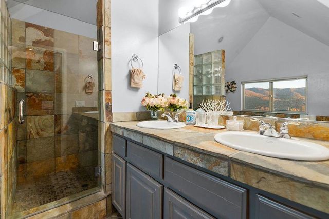 488 Starlight Circle, Big Bear, CA 92315