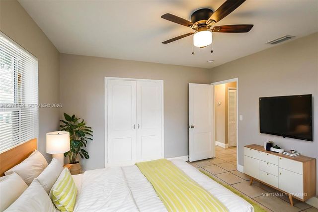 1943 Thomas Street, Hollywood, FL 33020