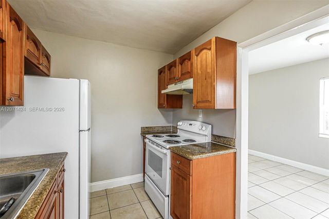 1943 Thomas Street, Hollywood, FL 33020