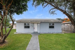1943 Thomas Street, Hollywood, FL 33020