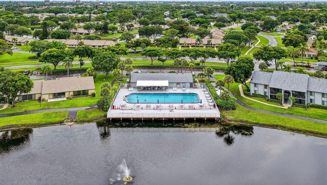 1017 Green Pine Boulevard C, West Palm Beach, FL 33409
