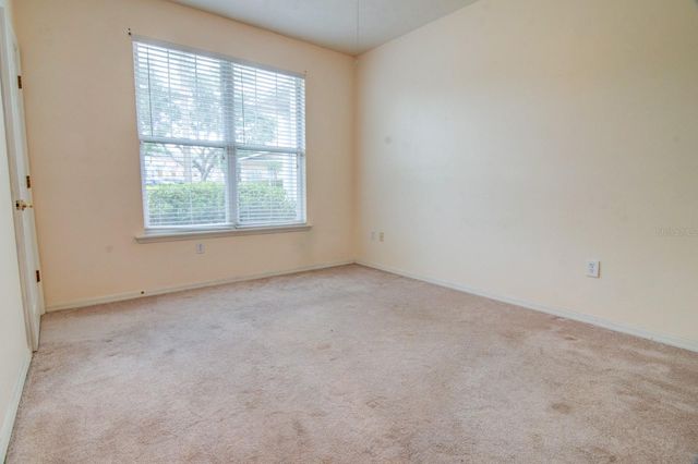 1563 NW 29TH ROAD 108, Gainesville, FL 32605