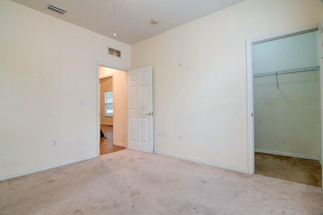 1563 NW 29TH ROAD 108, Gainesville, FL 32605