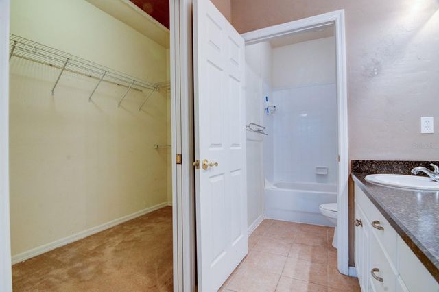 1563 NW 29TH ROAD 108, Gainesville, FL 32605