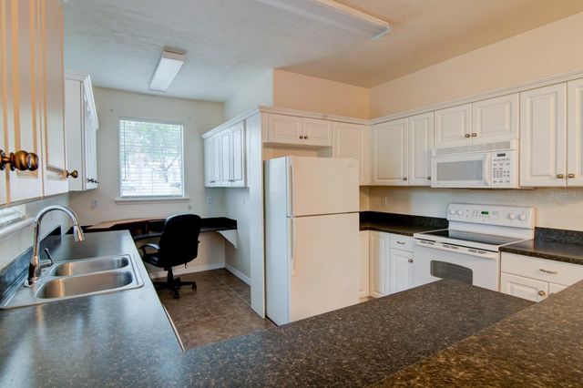 1563 NW 29TH ROAD 108, Gainesville, FL 32605