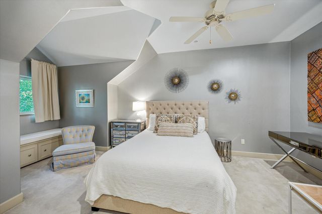 354 Piney Point Road, Houston, TX 77024