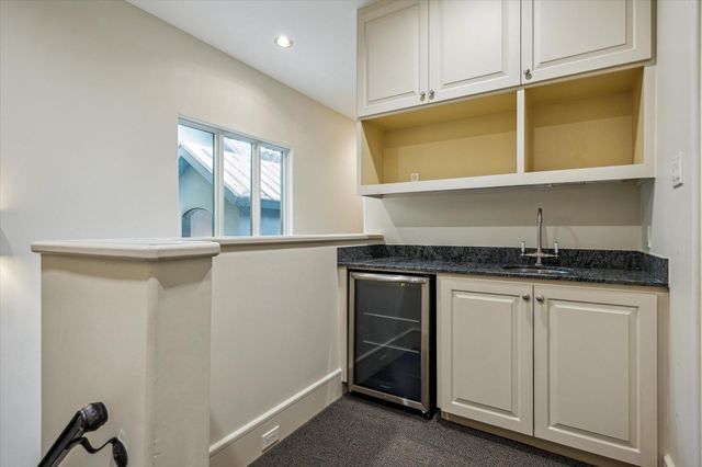 354 Piney Point Road, Houston, TX 77024