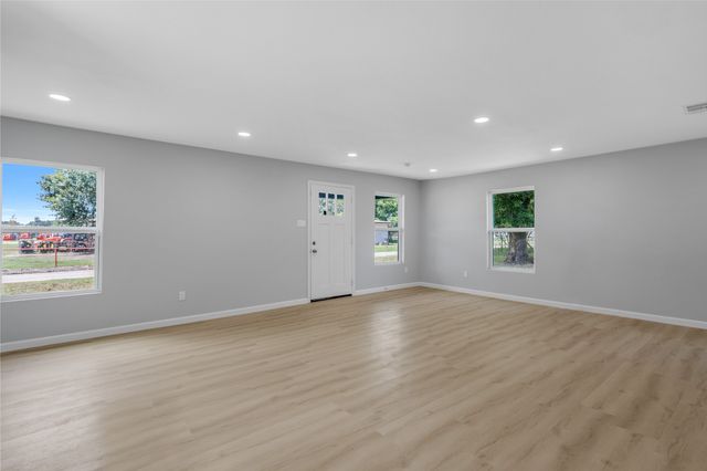 110 Orchard Street, Alba, TX 75410