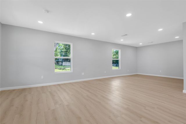 110 Orchard Street, Alba, TX 75410