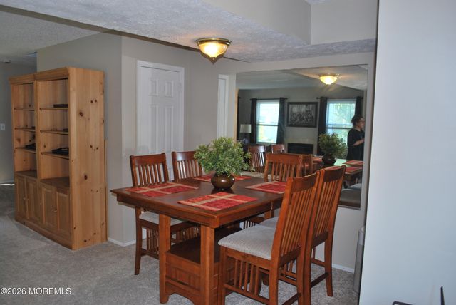 16 Liberty Place, Jackson, NJ 08527