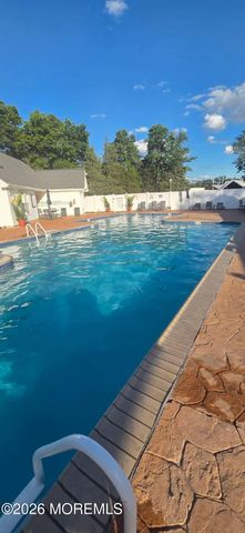16 Liberty Place, Jackson, NJ 08527