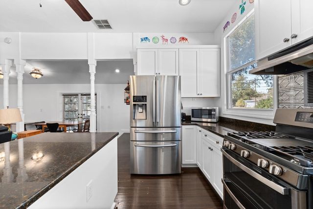 2027 16TH STREET N, St Petersburg, FL 33704