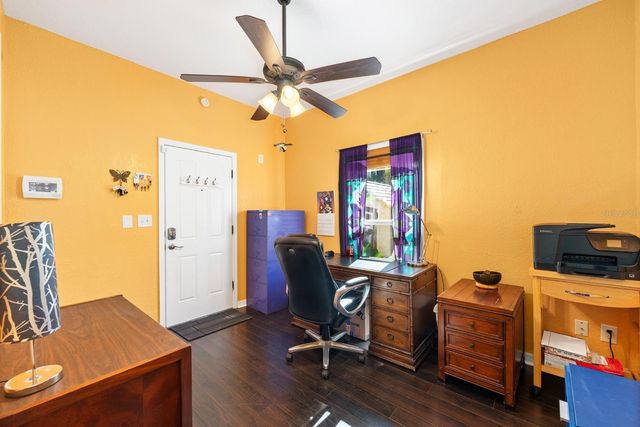 2027 16TH STREET N, St Petersburg, FL 33704