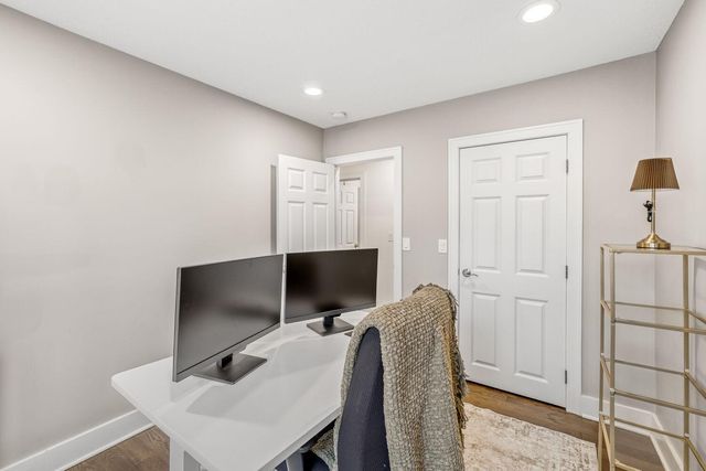 1566 Highway 96 E, White Bear Lake, MN 55110