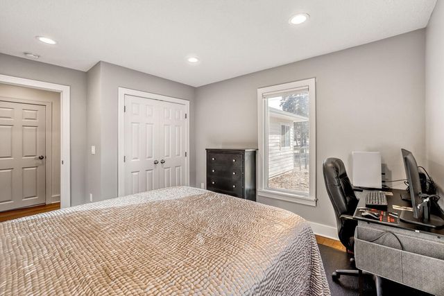 1566 Highway 96 E, White Bear Lake, MN 55110