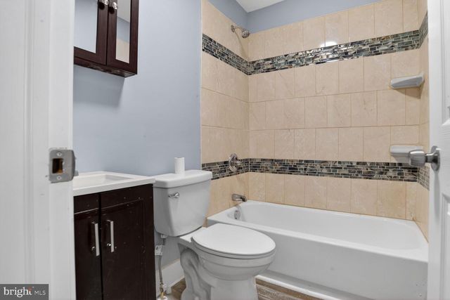 3335 LYNDALE AVE, Baltimore, MD 21213