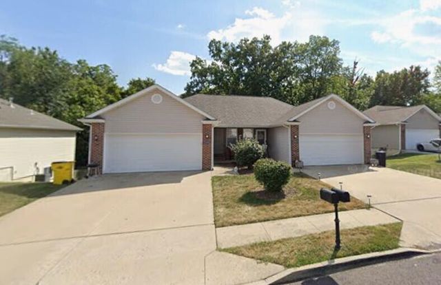 7392 ARRATT CT, Columbia, MO 65202