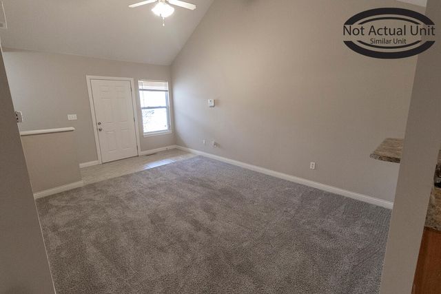 7392 ARRATT CT, Columbia, MO 65202