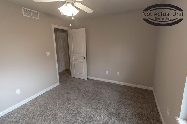 7392 ARRATT CT, Columbia, MO 65202