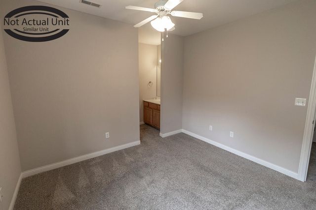 7392 ARRATT CT, Columbia, MO 65202