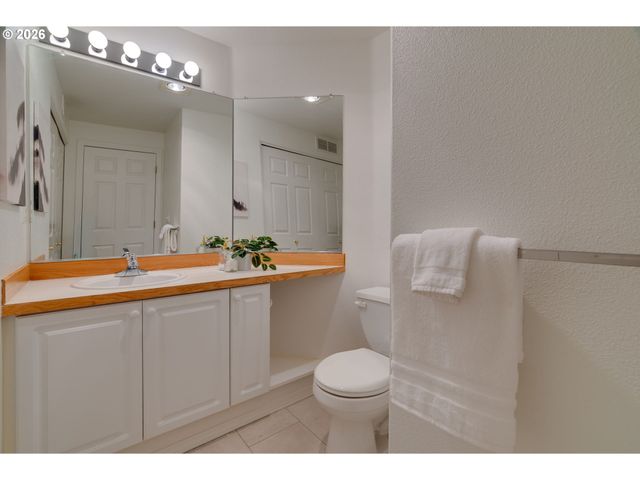 16015 Sw Audubon St 101, Beaverton, OR 97003