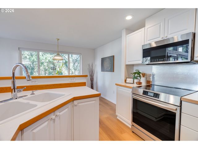 16015 Sw Audubon St 101, Beaverton, OR 97003