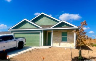 160 Cordova Crossing, Seguin, TX 78155