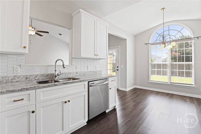 103 Carnegie Way, Savannah, GA 31407