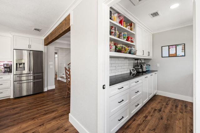 409 Measures Road, Weatherford, TX 76088